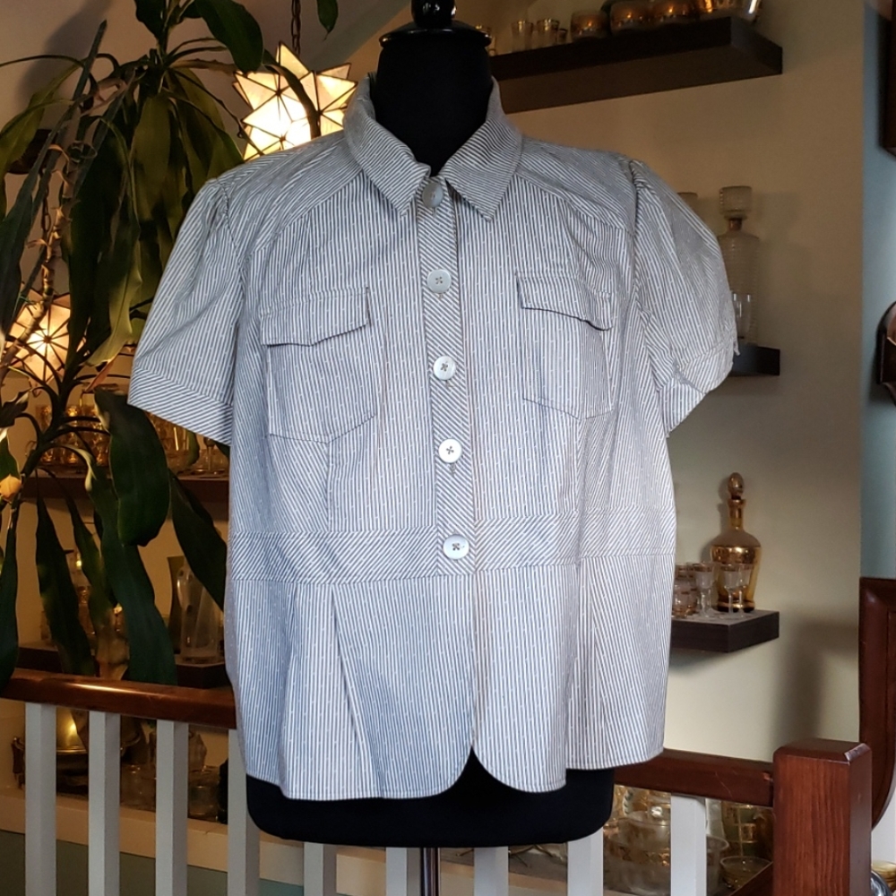 Vintage Merona Womens Button Front Tan Pinstripe Short Sleeve Top